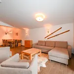 Appartementhaus Kristall at SchattbergXpress